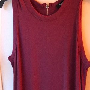 Sleeveless maxi dress